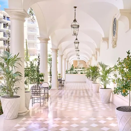 Carlton Cannes, A Regent 5* Канни