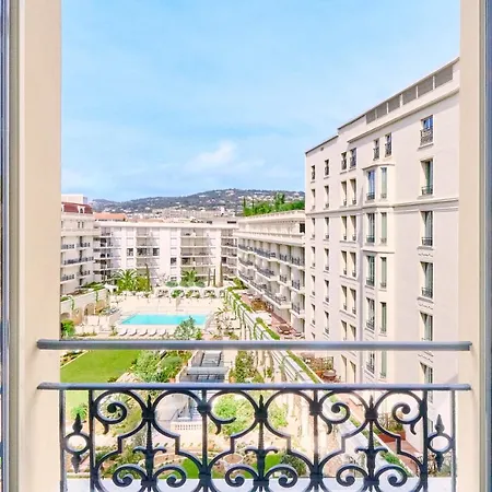Carlton Cannes, A Regent Канни