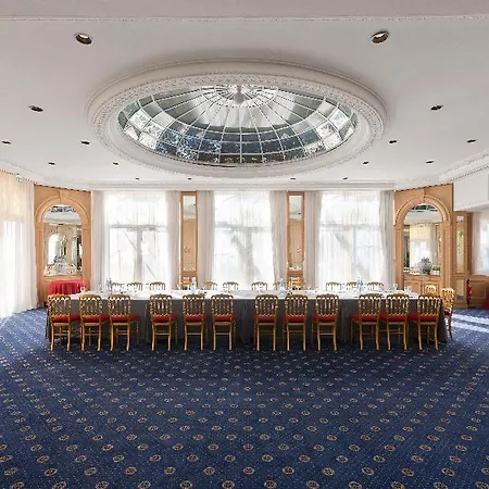 Carlton Cannes, A Regent Канни